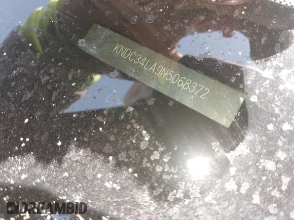 ✅ 2022 Kia EV6 Wind • VIN: KNDC34LA9N5068372 • Lot: 43145108. Listed on IAAI with Not provided. Free auction sales archive from the USA and detailed vehicle history report at DreamBid. Image 8.