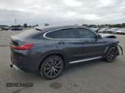 ✅ 2022 BMW X4 xDrive30i • VIN: 5UX33DT0XN9K71656 • Lot: 81052835. Wystawiony na Copart z przebiegiem 32 900 mil. Bezpłatny archiwum sprzedaży aukcyjnych z USA i szczegółowy raport historii pojazdu na DreamBid. Zdjęcie 3.