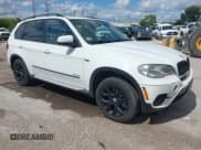 ✅ 2012 BMW X5 35i • VIN: 5UXZV4C55CL759932 • Lot: 43171998. Listed on IAAI with 133,085 mi. Free auction sales archive from the USA and detailed vehicle history report at DreamBid. Image 1.