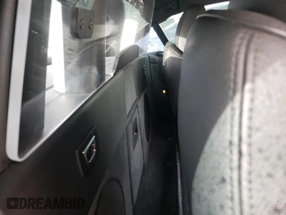 ✅ 2015 BMW Z4 sDrive35i • VIN: WBALM7C52FJ798695 • Lot: 83926665. Listed on Copart with 90,413 mi. Free auction sales archive from the USA and detailed vehicle history report at DreamBid. Image 10.