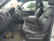 ✅ 2011 Chevrolet Suburban Commercial • VIN: 1GNSK5E33BR312726 • Lot: 61437945. Wystawiony na Copart z przebiegiem 190 441 mil. Bezpłatny archiwum sprzedaży aukcyjnych z USA i szczegółowy raport historii pojazdu na DreamBid. Zdjęcie 7.