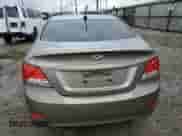 2013 Hyundai Accent GLS с VIN KMHCT4AE2DU520233, выставлен на аукционе Copart как лот 86275925 с пробегом 113 518 миль миль и Списание • Salvage title. История ставок и продаж доступна на DreamBid. Изображение 6.
