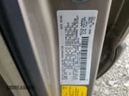 ✅ 2002 Lexus RX 300 • VIN: JTJGF10U720137068 • Лот: 92750975. Опубликован ранее на Copart с пробегом 156 762 миль. Бесплатный доступ к архиву аукционных продаж из США и подробный отчёт об истории автомобиля на DreamBid. Изображение 13.