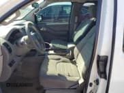 ✅ 2013 Nissan Frontier S • VIN: 1N6BD0CT4DN749747 • Lot: 90654605. Wystawiony na Copart z przebiegiem 120 803 mil. Bezpłatny archiwum sprzedaży aukcyjnych z USA i szczegółowy raport historii pojazdu na DreamBid. Zdjęcie 7.