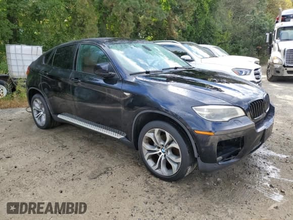 ✅ 2013 BMW X6 xDrive35i • VIN: 5UXFG2C54DL784534 • Лот: 82050805. Опубликован ранее на Copart с пробегом 99 326 миль. Бесплатный доступ к архиву аукционных продаж из США и подробный отчёт об истории автомобиля на DreamBid. Изображение 4.