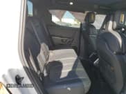 ✅ 2022 Rivian R1T Adventure • VIN: 7FCTGAAA9NN009189 • Lot: 56009235. Wystawiony na Copart z przebiegiem 28 994 mil. Bezpłatny archiwum sprzedaży aukcyjnych z USA i szczegółowy raport historii pojazdu na DreamBid. Zdjęcie 10.