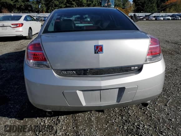 2007 Saturn Aura XR z VIN 1G8ZV57727F164957, wystawiony jako Copart lot #82691675 z przebiegiem 113 140 mil mil oraz Szkoda całkowita • Salvage title. Historia ofert i sprzedaży dostępna na DreamBid. Obrazek 6.