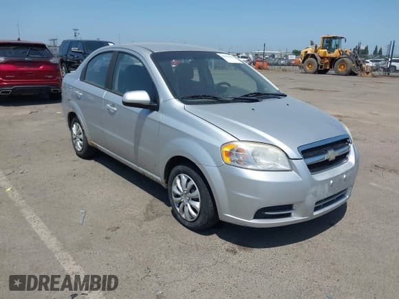 ✅ 2011 Chevrolet Aveo 1LT • VIN: KL1TD5DE6BB141559 • Lot: 42416806. Wystawiony na IAAI z przebiegiem 170 335 mil. Bezpłatny archiwum sprzedaży aukcyjnych z USA i szczegółowy raport historii pojazdu na DreamBid. Zdjęcie 1.