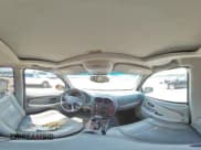 ✅ 2002 Oldsmobile Bravada • VIN: 1GHDT13SX22197210 • Lot: 64123835. Wystawiony na Copart z przebiegiem 179 344 mil. Bezpłatny archiwum sprzedaży aukcyjnych z USA i szczegółowy raport historii pojazdu na DreamBid. Zdjęcie 15.