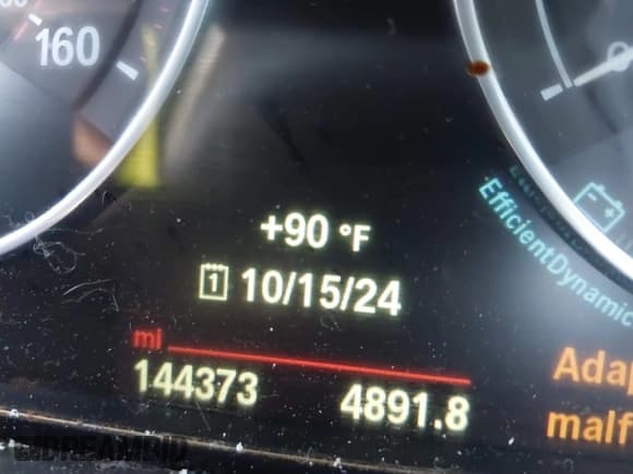 ✅ 2015 BMW 3 Series 335i • VIN: WBA3A9G51FNS66071 • Lot: 40630167. Wystawiony na IAAI z przebiegiem 144 373 mil. Bezpłatny archiwum sprzedaży aukcyjnych z USA i szczegółowy raport historii pojazdu na DreamBid. Zdjęcie 16.