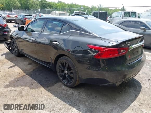 ✅ 2016 Nissan Maxima Platinum • VIN: 1N4AA6AP2GC427114 • Lot: 42721345. Wystawiony na IAAI z przebiegiem 204 540 mil. Bezpłatny archiwum sprzedaży aukcyjnych z USA i szczegółowy raport historii pojazdu na DreamBid. Zdjęcie 3.
