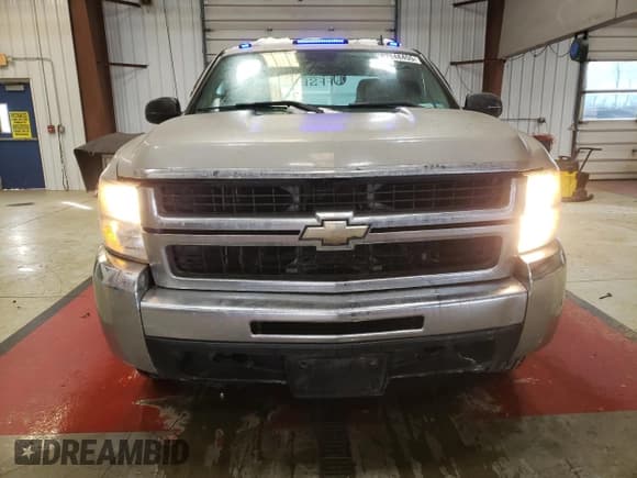 ✅ 2009 Chevrolet Silverado 2500HD LT • VIN: 1GCHK59K29E127525 • Лот: 87948455. Опубликован ранее на Copart с пробегом 128 402 миль. Бесплатный доступ к архиву аукционных продаж из США и подробный отчёт об истории автомобиля на DreamBid. Изображение 5.