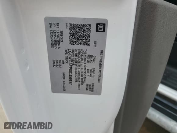 ✅ 2025 Chevrolet Express Cargo • VIN: 1GCWGAFP8S1159197 • Lot: 85582315. Wystawiony na Copart z przebiegiem Nie podano. Bezpłatny archiwum sprzedaży aukcyjnych z USA i szczegółowy raport historii pojazdu na DreamBid. Zdjęcie 13.