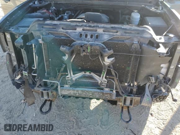 ✅ 2011 Chevrolet Silverado 2500HD LT • VIN: 1GC1KXCGXBF218429 • Lot: 91905425. Listed on Copart with 164,447 mi. Free auction sales archive from the USA and detailed vehicle history report at DreamBid. Image 11.