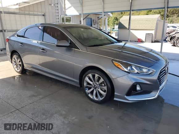 2019 Hyundai Sonata SE z VIN 5NPE24AFXKH754166, wystawiony jako Copart lot #85295605 z przebiegiem 89 839 mil mil oraz Czysty tytuł • Clean title. Historia ofert i sprzedaży dostępna na DreamBid. Obrazek 4.