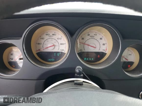 ✅ 2011 Dodge Challenger • VIN: 2B3CJ4DG4BH603574 • Лот: 63023164. Опубликован ранее на Copart с пробегом 190 789 миль. Бесплатный доступ к архиву аукционных продаж из США и подробный отчёт об истории автомобиля на DreamBid. Изображение 9.