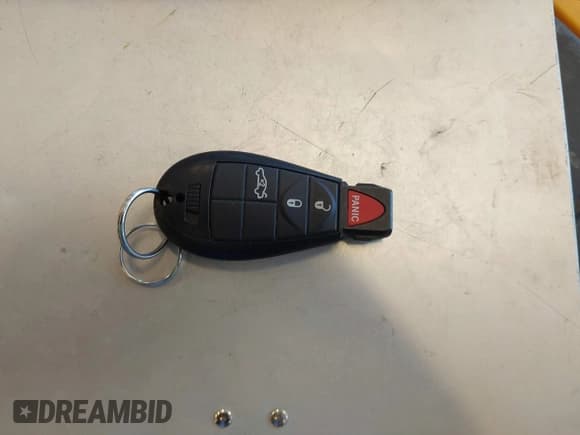 ✅ 2010 Dodge Challenger SE • VIN: 2B3CJ4DV7AH142495 • Lot: 41369853. Wystawiony na IAAI z przebiegiem 191 943 mil. Bezpłatny archiwum sprzedaży aukcyjnych z USA i szczegółowy raport historii pojazdu na DreamBid. Zdjęcie 11.