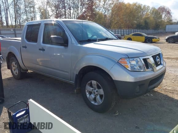 ✅ 2013 Nissan Frontier SV • VIN: 1N6AD0EV8DN735120 • Lot: 43636309. Wystawiony na IAAI z przebiegiem 168 610 mil. Bezpłatny archiwum sprzedaży aukcyjnych z USA i szczegółowy raport historii pojazdu na DreamBid. Zdjęcie 1.