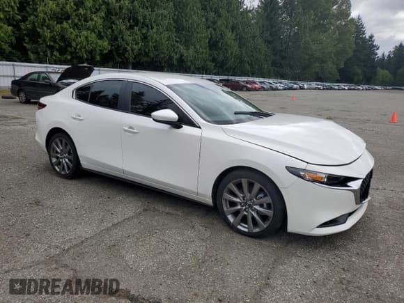 ✅ 2020 Mazda 3 Select • VIN: 3MZBPBCM9LM138553 • Лот: 57683675. Опубликован ранее на Copart с пробегом 39 907 миль. Бесплатный доступ к архиву аукционных продаж из США и подробный отчёт об истории автомобиля на DreamBid. Изображение 4.