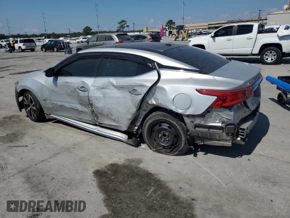 ✅ 2016 Nissan Maxima Platinum • VIN: 1N4AA6APXGC382939 • Lot: 80704575. Wystawiony na Copart z przebiegiem 211 790 mil. Bezpłatny archiwum sprzedaży aukcyjnych z USA i szczegółowy raport historii pojazdu na DreamBid. Zdjęcie 2.