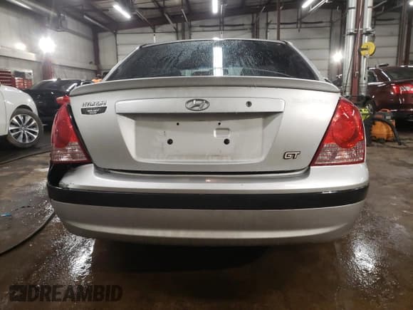 ✅ 2004 Hyundai Elantra GLS • VIN: KMHDN46D74U806044 • Lot: 46866905. Wystawiony na Copart z przebiegiem 148 980 mil. Bezpłatny archiwum sprzedaży aukcyjnych z USA i szczegółowy raport historii pojazdu na DreamBid. Zdjęcie 6.