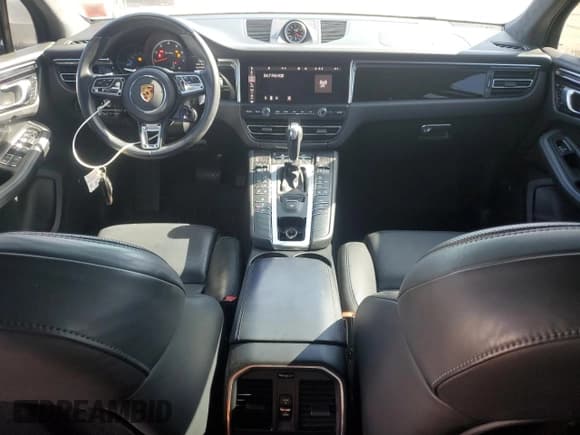 ✅ 2021 Porsche Macan Turbo • VIN: WP1AF2A53MLB60191 • Lot: 57424725. Listed on Copart with 52,197 mi. Free auction sales archive from the USA and detailed vehicle history report at DreamBid. Image 8.