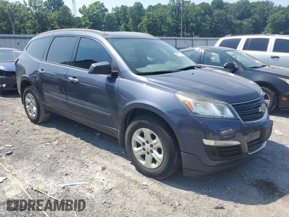 ✅ 2013 Chevrolet Traverse LS • VIN: 1GNKVFED1DJ121720 • Lot: 66771545. Listed on Copart with 177,747 mi. Free auction sales archive from the USA and detailed vehicle history report at DreamBid. Image 4.