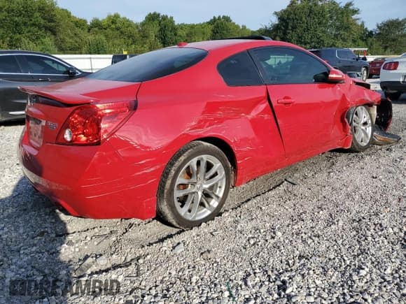 ✅ 2011 Nissan Altima SR • VIN: 1N4BL2EP1BC138719 • Lot: 80293135. Wystawiony na Copart z przebiegiem 209 832 mil. Bezpłatny archiwum sprzedaży aukcyjnych z USA i szczegółowy raport historii pojazdu na DreamBid. Zdjęcie 3.