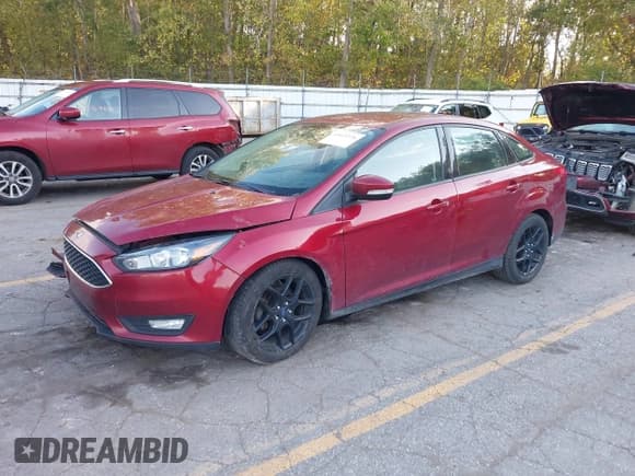 ✅ 2016 Ford Focus SE • VIN: 1FADP3F20GL205890 • Lot: 43421326. Wystawiony na IAAI z przebiegiem 137 615 mil. Bezpłatny archiwum sprzedaży aukcyjnych z USA i szczegółowy raport historii pojazdu na DreamBid. Zdjęcie 2.