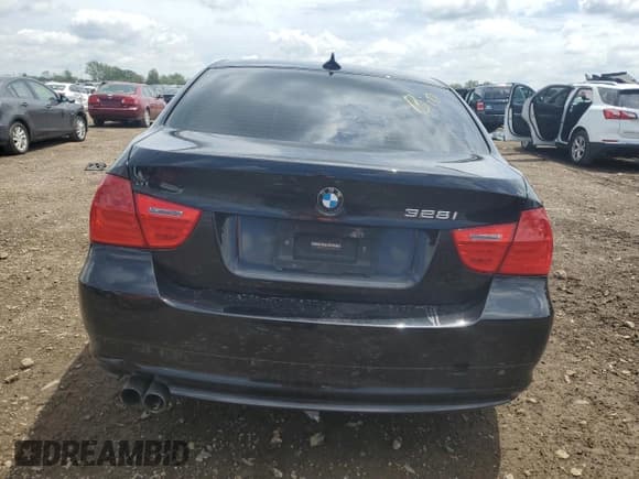 ✅ 2010 BMW 3 Series 328i xDrive • VIN: WBAPK5C57AA652992 • Lot: 58796955. Listed on Copart with Not provided. Free auction sales archive from the USA and detailed vehicle history report at DreamBid. Image 6.