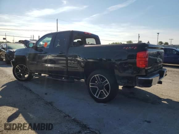 2019 Chevrolet Silverado 1500 LT with VIN 2GCVKPEC5K1118841, listed as a Copart auction lot 80731555 with Not provided miles and Clean title. Bid and sale history available at DreamBid. Image 2.