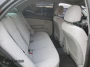 ✅ 2009 Kia Spectra EX • VIN: KNAFE221095634242 • Лот: 84546585. Опубликован ранее на Copart с пробегом 117 203 миль. Бесплатный доступ к архиву аукционных продаж из США и подробный отчёт об истории автомобиля на DreamBid. Изображение 10.