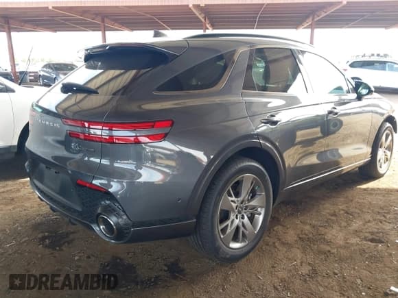 ✅ 2022 Genesis GV70 Sport • VIN: KMUMCDTC2NU043239 • Lot: 43229971. Wystawiony na IAAI z przebiegiem Nie podano. Bezpłatny archiwum sprzedaży aukcyjnych z USA i szczegółowy raport historii pojazdu na DreamBid. Zdjęcie 4.