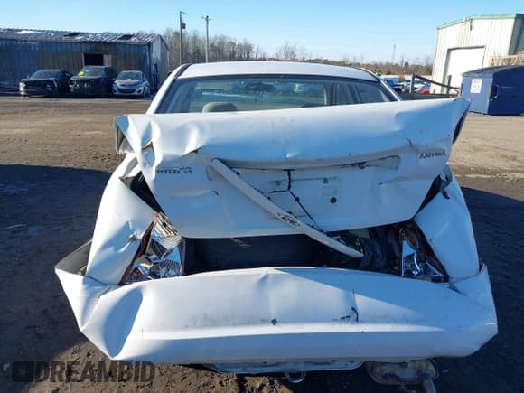 ✅ 2004 Hyundai Elantra GLS • VIN: KMHDN46D94U710657 • Lot: 41294510. Wystawiony na IAAI z przebiegiem 212 445 mil. Bezpłatny archiwum sprzedaży aukcyjnych z USA i szczegółowy raport historii pojazdu na DreamBid. Zdjęcie 16.