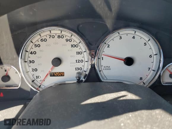 ✅ 2006 Saturn VUE • VIN: 5GZCZ53416S841870 • Lot: 46450895. Wystawiony na Copart z przebiegiem 172 028 mil. Bezpłatny archiwum sprzedaży aukcyjnych z USA i szczegółowy raport historii pojazdu na DreamBid. Zdjęcie 9.