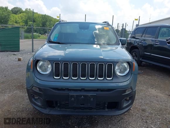 ✅ 2017 Jeep Renegade Altitude • VIN: ZACCJABBXHPG41869 • Lot: 42734715. Listed on IAAI with Not provided. Free auction sales archive from the USA and detailed vehicle history report at DreamBid. Image 11.