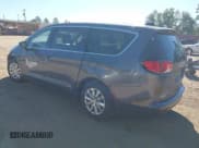 ✅ 2020 Chrysler Voyager L • VIN: 2C4RC1AG3LR210134 • Lot: 43590463. Listed on IAAI with 41,312 mi. Free auction sales archive from the USA and detailed vehicle history report at DreamBid. Image 3.