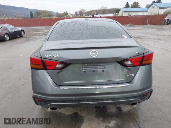 ✅ 2019 Nissan Altima SL • VIN: 1N4BL4EW9KC222726 • Lot: 41996751. Wystawiony na IAAI z przebiegiem 100 620 mil. Bezpłatny archiwum sprzedaży aukcyjnych z USA i szczegółowy raport historii pojazdu na DreamBid. Zdjęcie 16.