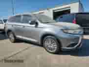 2019 Mitsubishi Outlander SE с VIN JA4AD3A33KZ050144, выставлен на аукционе Copart как лот 71791425 с пробегом 113 654 миль миль и Списание • Salvage title. История ставок и продаж доступна на DreamBid. Изображение 4.