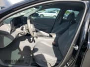 ✅ 2022 Hyundai Elantra SEL • VIN: 5NPLM4AGXNH082804 • Lot: 82569325. Listed on Copart with 40,674 mi. Free auction sales archive from the USA and detailed vehicle history report at DreamBid. Image 7.