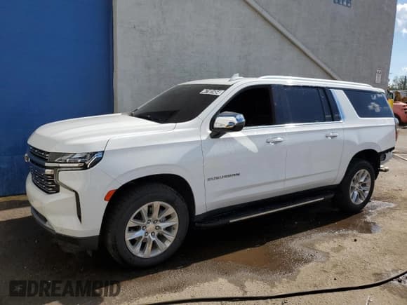 ✅ 2023 Chevrolet Suburban Premier • VIN: 1GNSCFKD4PR299511 • Lot: 67101454. Wystawiony na Copart z przebiegiem Nie podano. Bezpłatny archiwum sprzedaży aukcyjnych z USA i szczegółowy raport historii pojazdu na DreamBid. Zdjęcie 1.