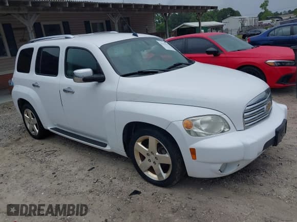 ✅ 2011 Chevrolet HHR 2LT • VIN: 3GNBACFU1BS641582 • Lot: 42331625. Listed on IAAI with 107,376 mi. Free auction sales archive from the USA and detailed vehicle history report at DreamBid. Image 1.