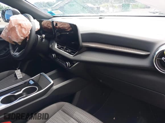 ✅ 2025 Chevrolet Equinox AWD LT • VIN: 3GNAXPEG7SL110880 • Lot: 42782075. Wystawiony na IAAI z przebiegiem 7 429 mil. Bezpłatny archiwum sprzedaży aukcyjnych z USA i szczegółowy raport historii pojazdu na DreamBid. Zdjęcie 5.