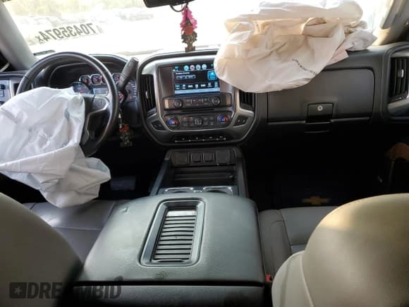 ✅ 2018 Chevrolet Silverado 1500 LTZ • VIN: 3GCUKSEC6JG551749 • Лот: 70435974. Опубликован ранее на Copart с пробегом 151 536 миль. Бесплатный доступ к архиву аукционных продаж из США и подробный отчёт об истории автомобиля на DreamBid. Изображение 8.