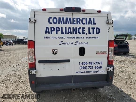 ✅ 2018 Ram ProMaster Cargo • VIN: 3C6TRVAG5JE154554 • Lot: 60250565. Wystawiony na Copart z przebiegiem 195 299 mil. Bezpłatny archiwum sprzedaży aukcyjnych z USA i szczegółowy raport historii pojazdu na DreamBid. Zdjęcie 6.