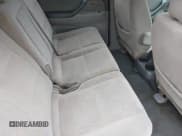 ✅ 2003 Toyota Sequoia SR5 • VIN: 5TDBT44AX3S166960 • Лот: 43207997. Опубликован ранее на IAAI с пробегом 171 263 миль. Бесплатный доступ к архиву аукционных продаж из США и подробный отчёт об истории автомобиля на DreamBid. Изображение 8.