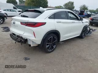 ✅ 2022 Infiniti QX55 Luxe • VIN: 3PCAJ5J33NF101839 • Lot: 43339900. Wystawiony na IAAI z przebiegiem 15 121 mil. Bezpłatny archiwum sprzedaży aukcyjnych z USA i szczegółowy raport historii pojazdu na DreamBid. Zdjęcie 4.