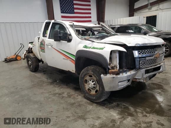 ✅ 2013 Chevrolet Silverado 2500HD LTZ • VIN: 1GC2KYC85DZ145300 • Лот: 52745135. Опубликован ранее на Copart с пробегом Не указан. Бесплатный доступ к архиву аукционных продаж из США и подробный отчёт об истории автомобиля на DreamBid. Изображение 4.