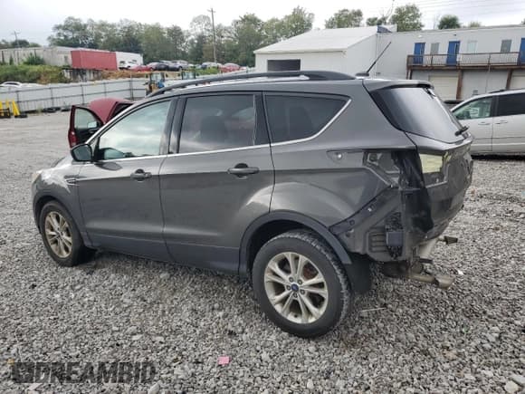 ✅ 2017 Ford Escape SE • VIN: 1FMCU0G90HUD75568 • Lot: 80661805. Listed on Copart with 172,792 mi. Free auction sales archive from the USA and detailed vehicle history report at DreamBid. Image 2.