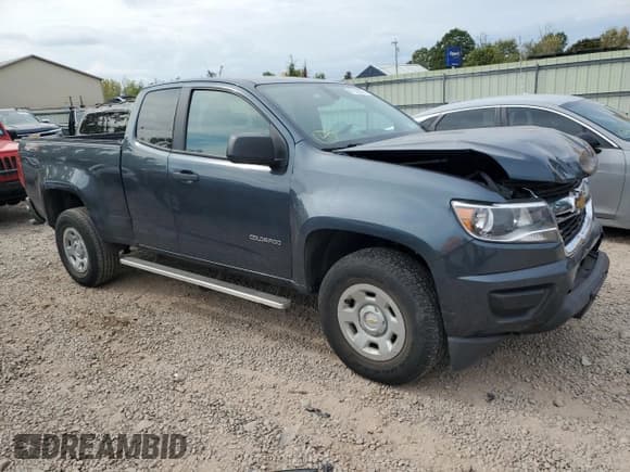 ✅ 2020 Chevrolet Colorado 4WD Work Truck • VIN: 1GCHTBEN2L1135389 • Lot: 81316095. Wystawiony na Copart z przebiegiem 18 089 mil. Bezpłatny archiwum sprzedaży aukcyjnych z USA i szczegółowy raport historii pojazdu na DreamBid. Zdjęcie 4.